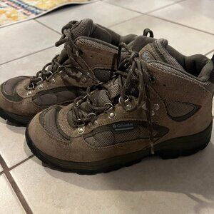 Columbia Hiltop Hiking Shoes Women’s 7.5 Brown/Tan Trail Sneakers